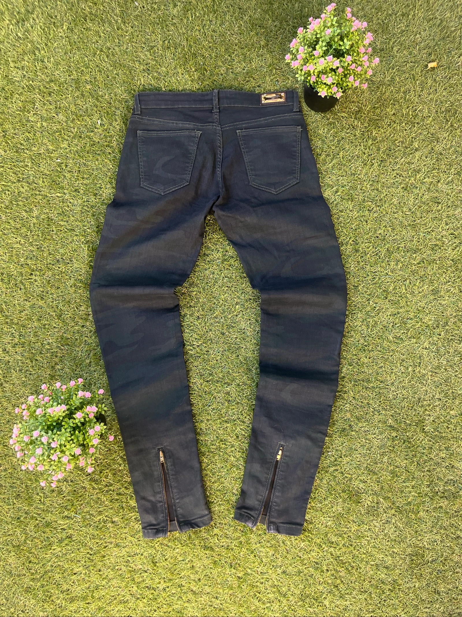 Zwarte Camouflage Skinny Broek | Maat S | Gouden Ritsjes – photo 4
